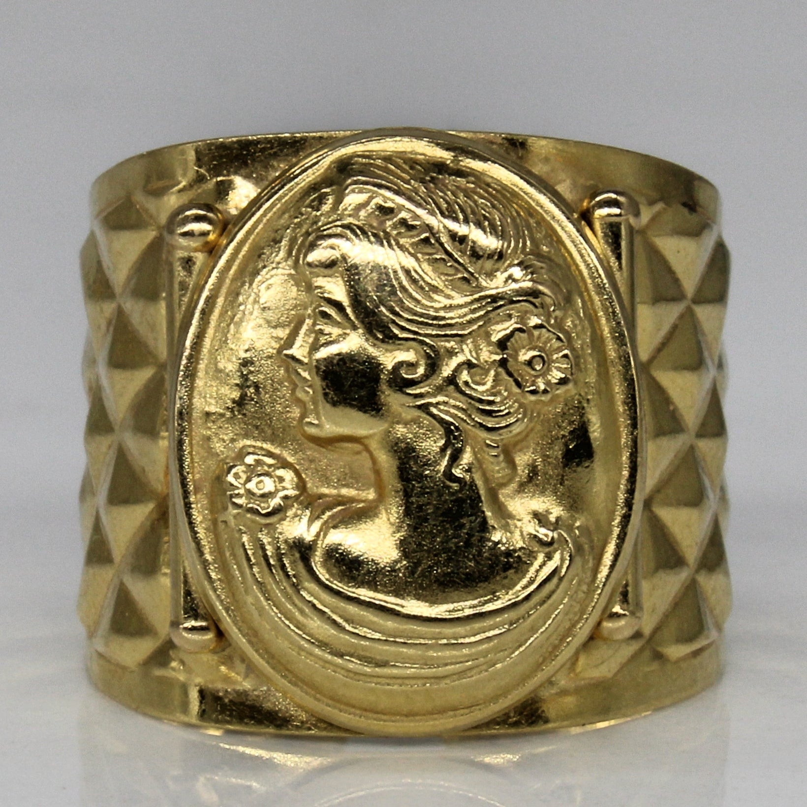 18k Yellow Gold Portrait Ring | SZ 8 |