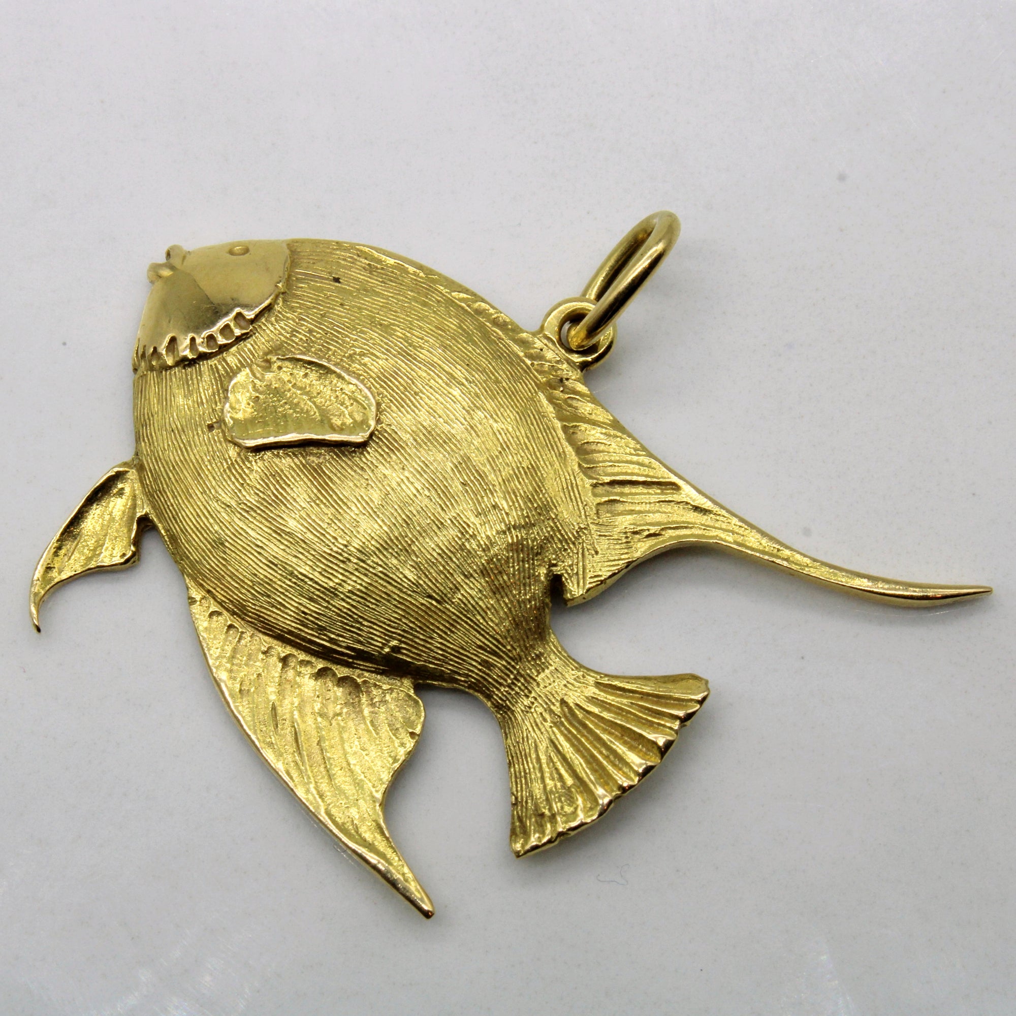 Yellow Gold Fish Pendant |