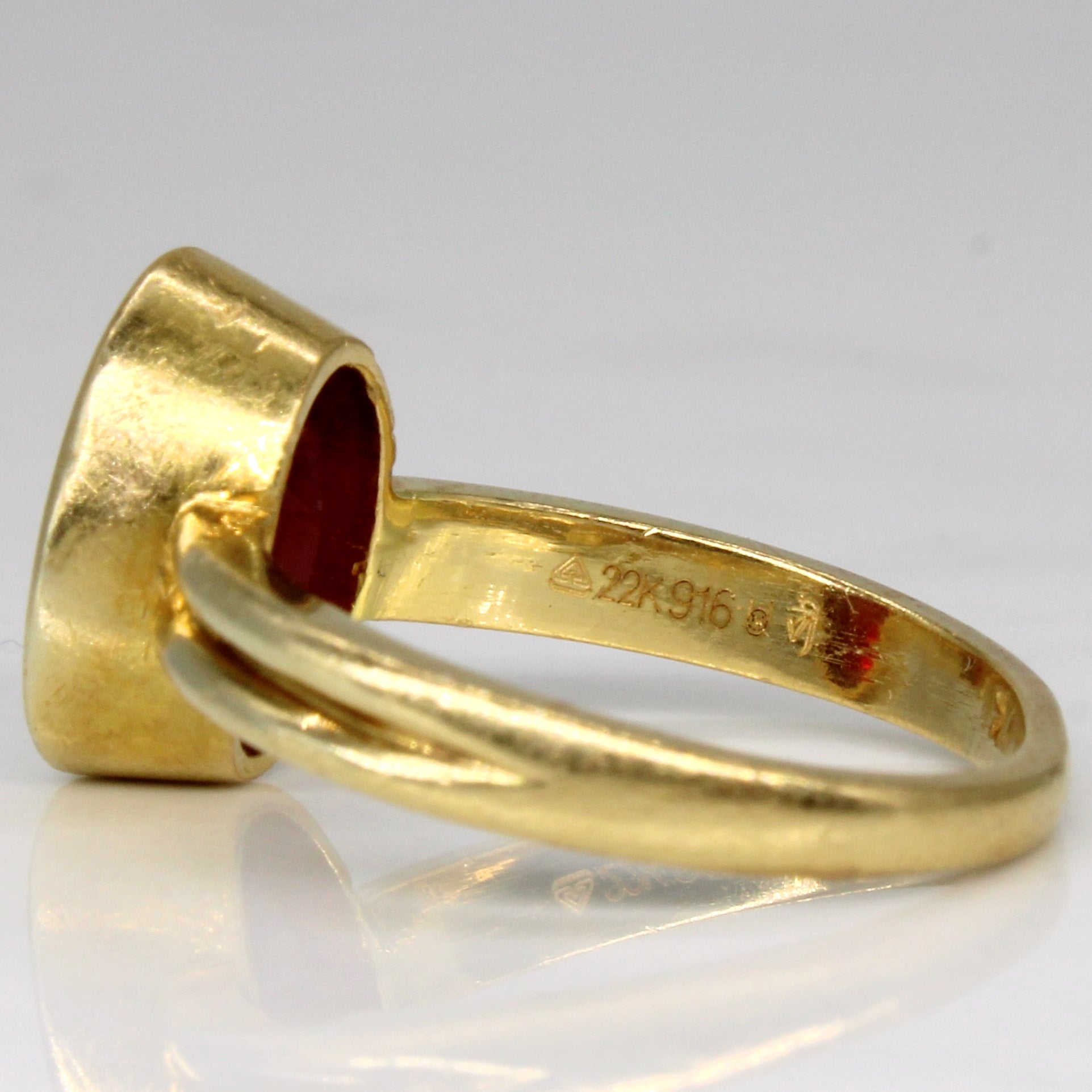 Bezel Set Yellow Gold Ruby Ring | 2.90ct | SZ 7 |