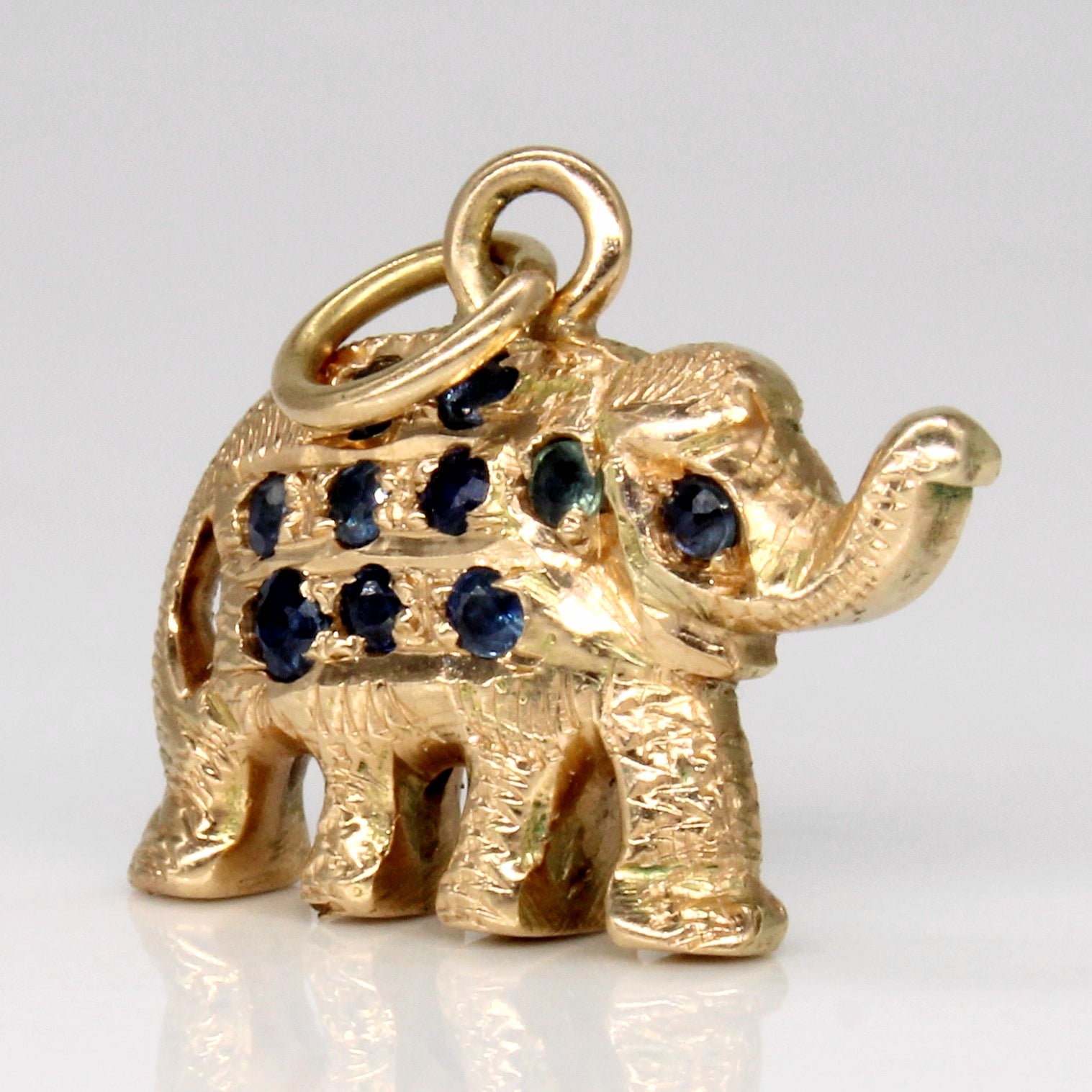 Sapphire Elephant Pendant | 0.40ctw |