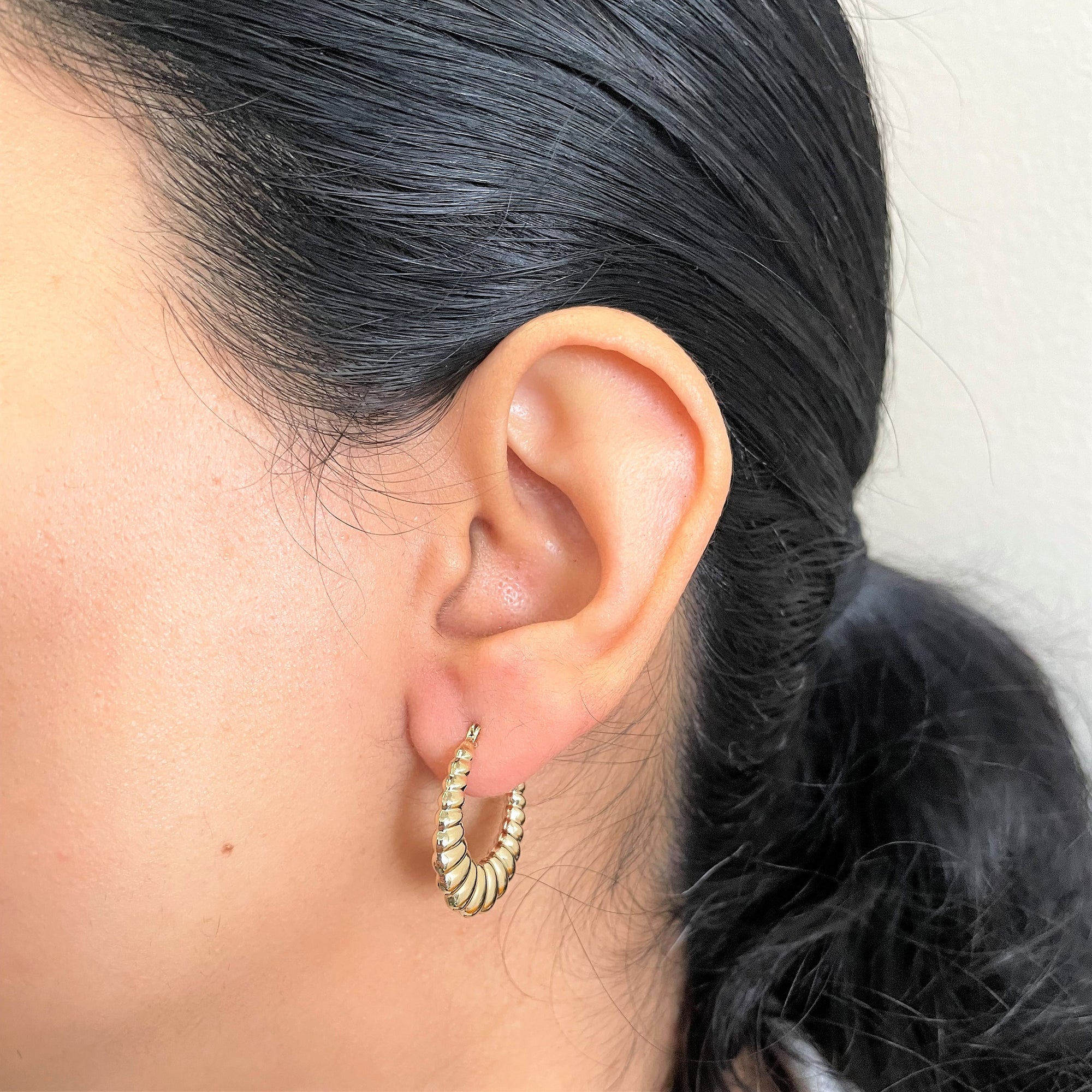 Textured Hoop Earrings |