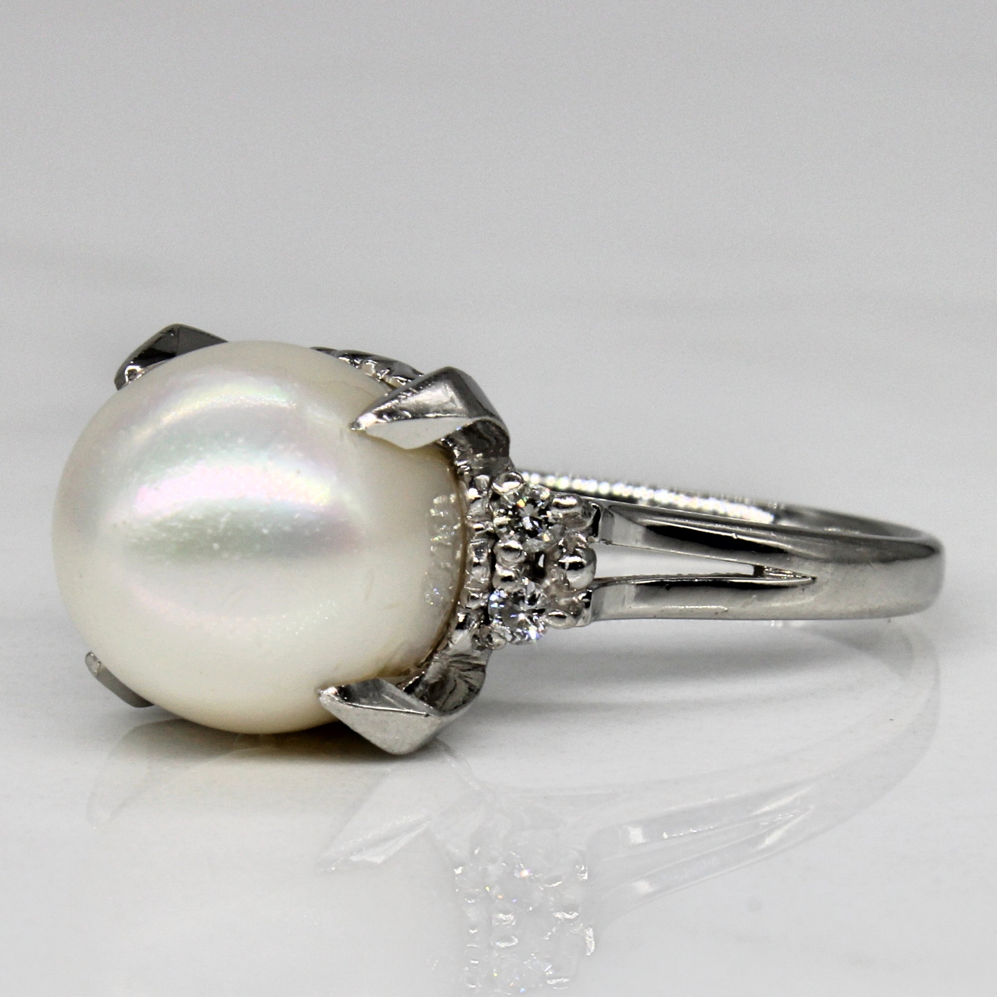 South Sea Pearl & Diamond Ring | 0.08ctw | SZ 8.5 |