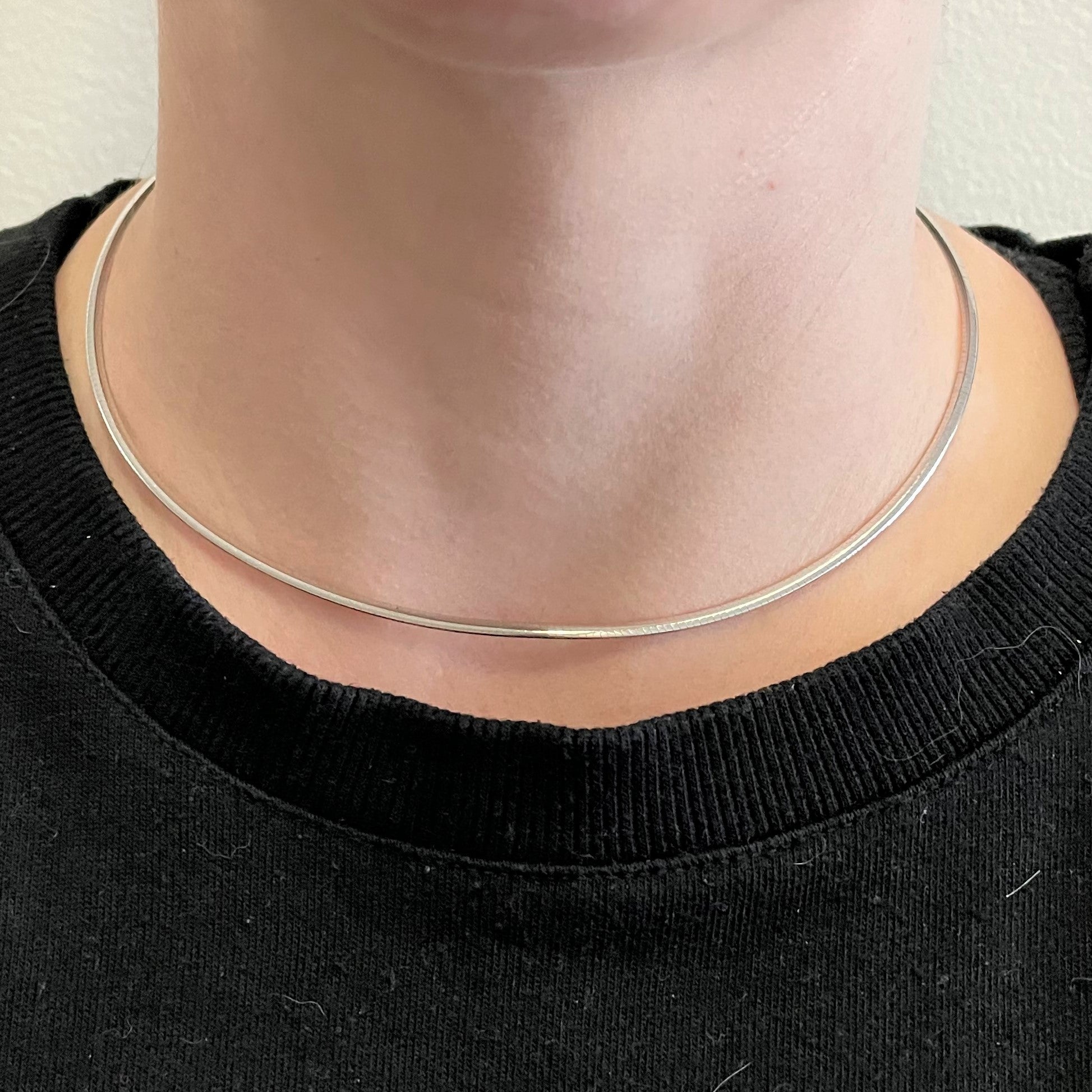 Reversible Yellow and White Gold Snake Chain Choker | 16" |