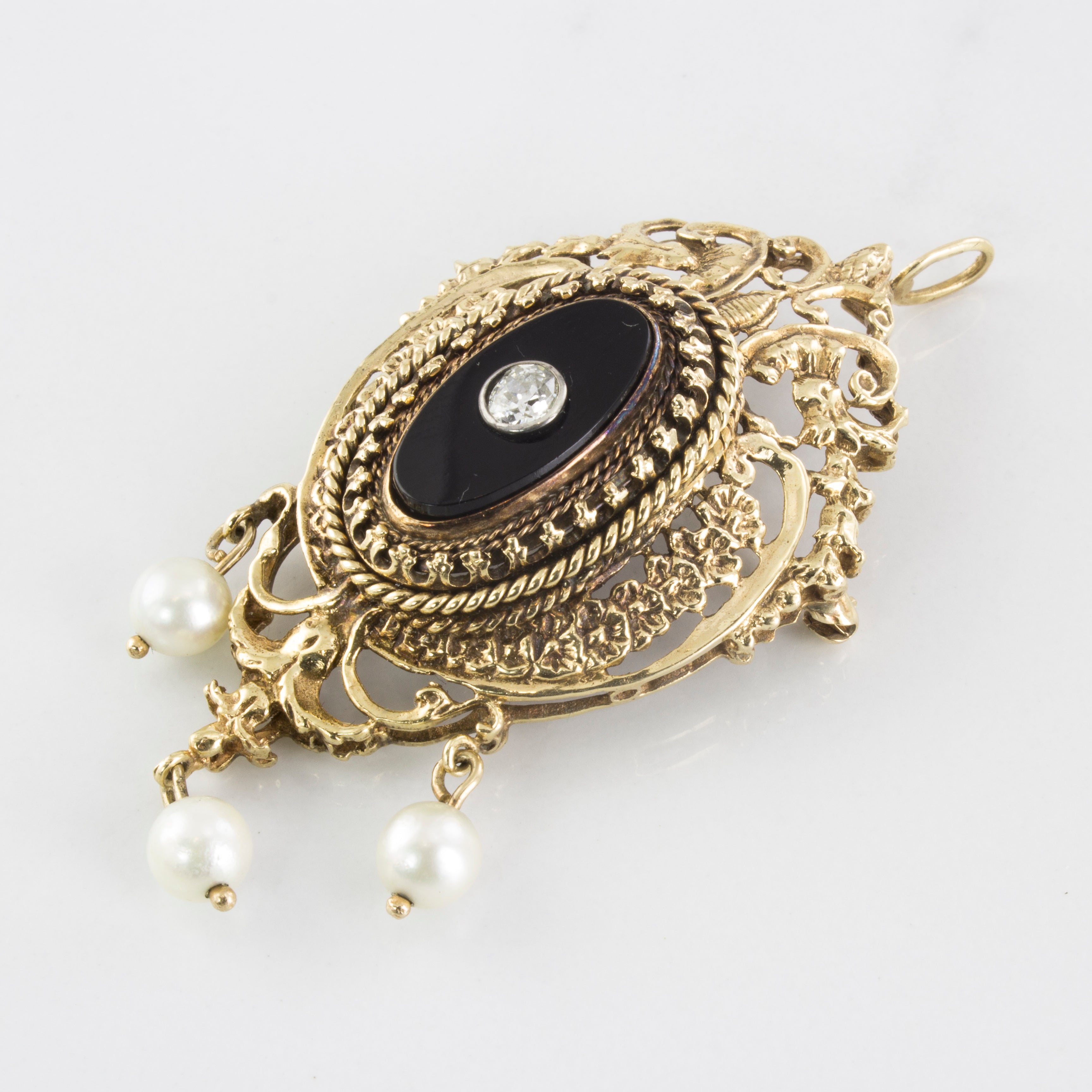 Victorian Diamond & Pearl Pendant Brooch | 0.30 ct |