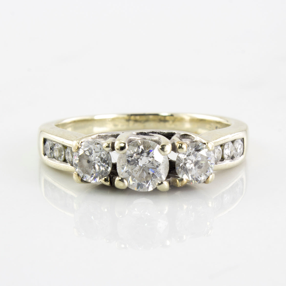 Three Stone Diamond Ring | 0.84 ctw | SZ 5.5 |