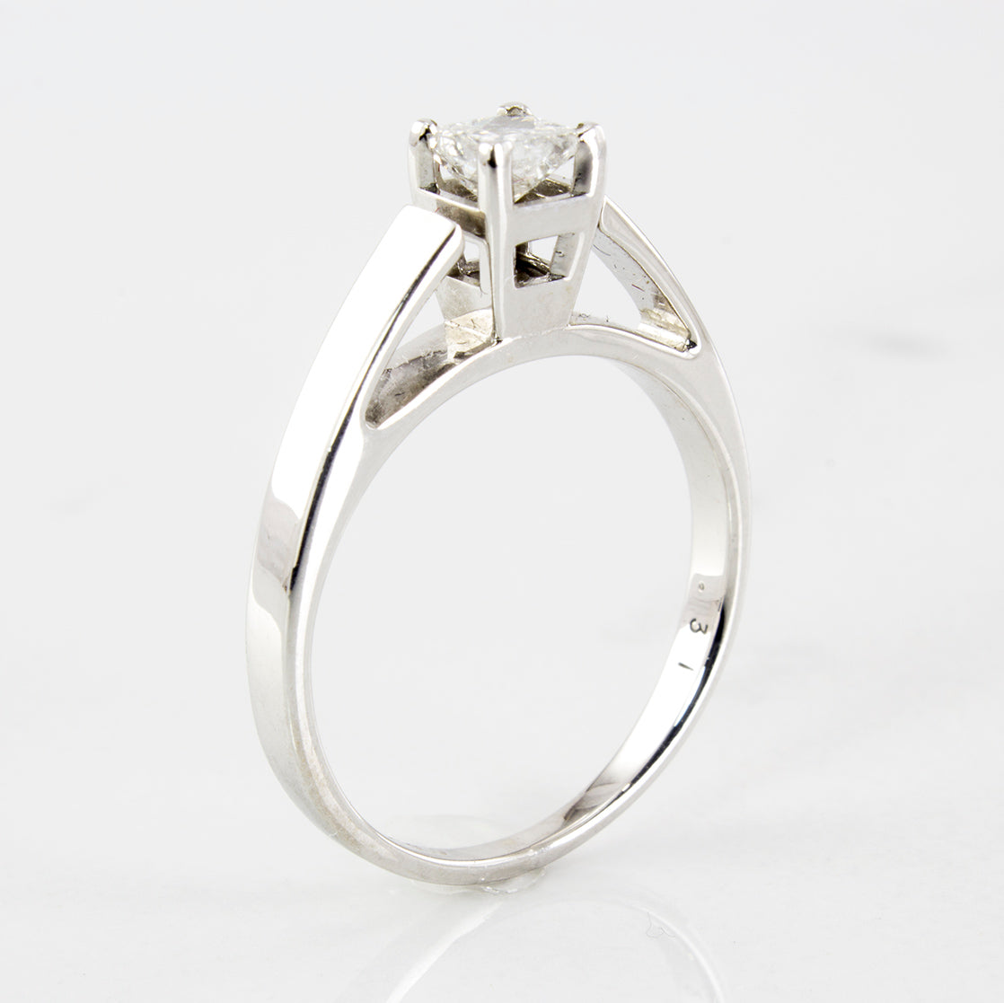 Princess Solitaire Engagement Ring | 0.30 ctw | SZ 5.5 |