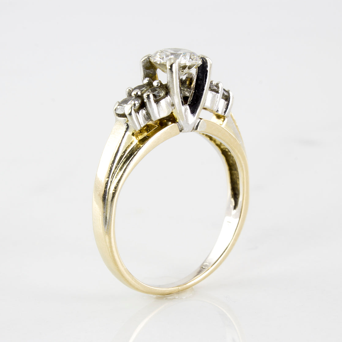 Classic Cluster Accented Diamond Ring | 0.68 ctw | SZ 4.5 |