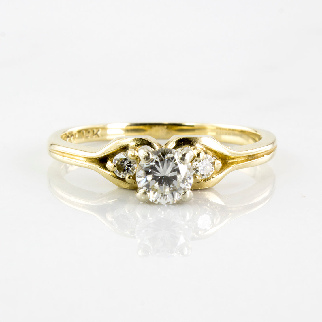 Vintage Three Stone Diamond Ring | 0.31 ctw | SZ 5.25 |