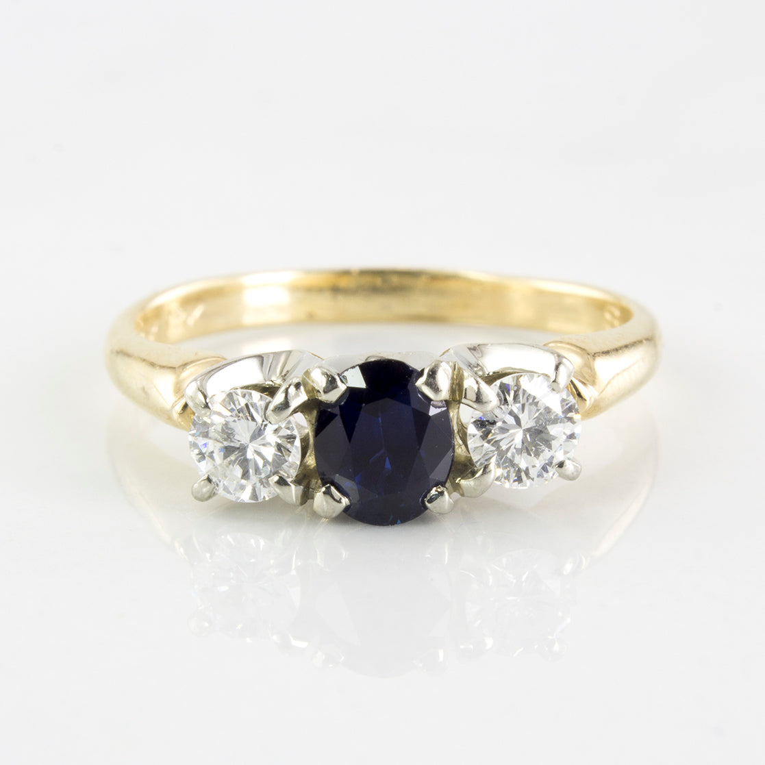 1940's 'Orange Blossom' Sapphire & Diamond Ring | 0.40ct, 0.32ctw | SZ 6 |