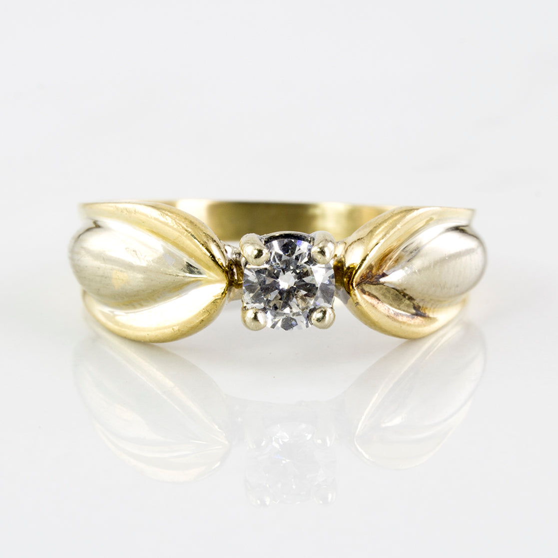 Two Tone Diamond Solitaire Ring | 0.28 ctw | SZ 8.5 |