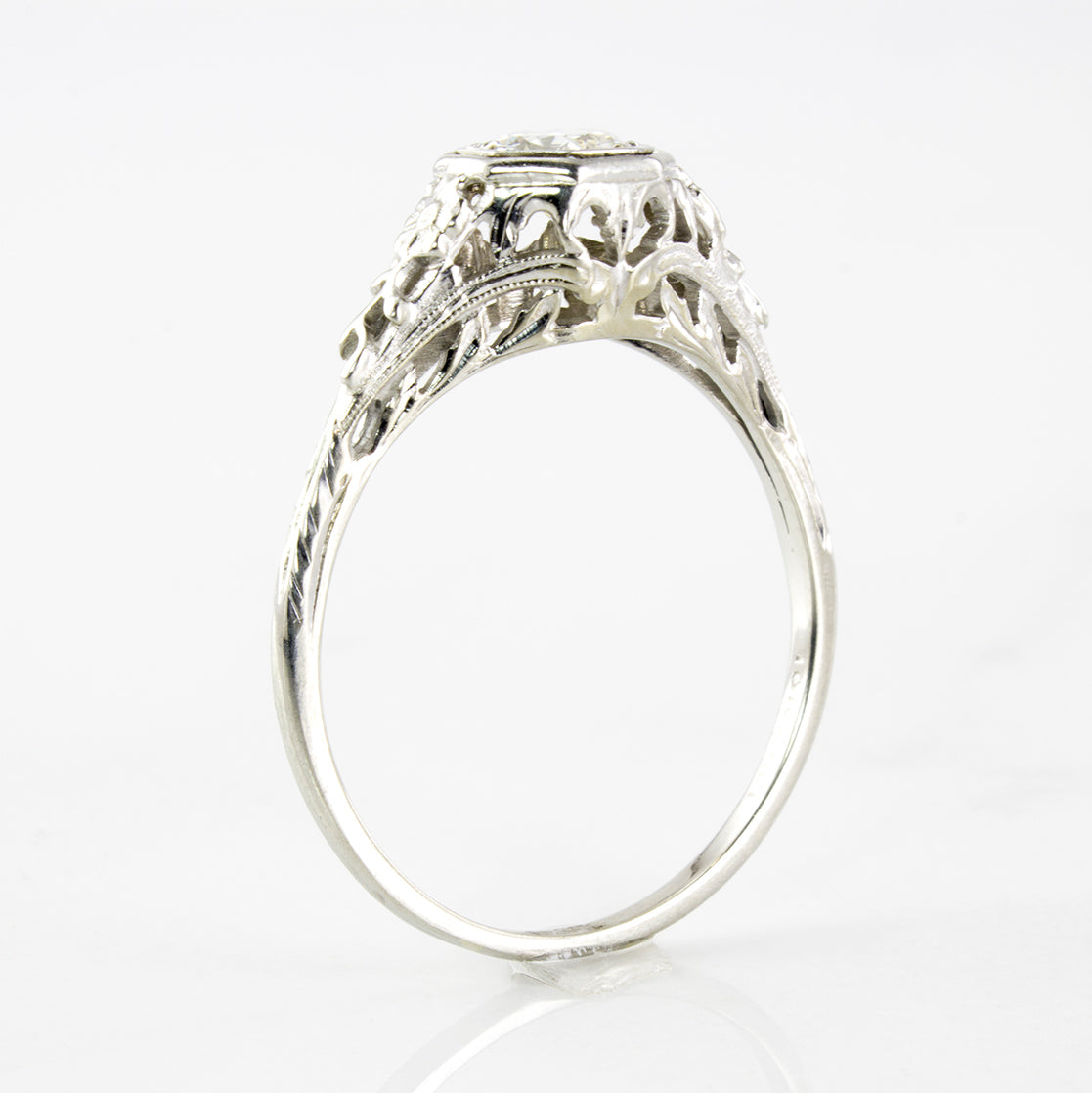 Floral Detailed Art Deco Diamond Ring | 0.33 ct | SZ 8.25 |
