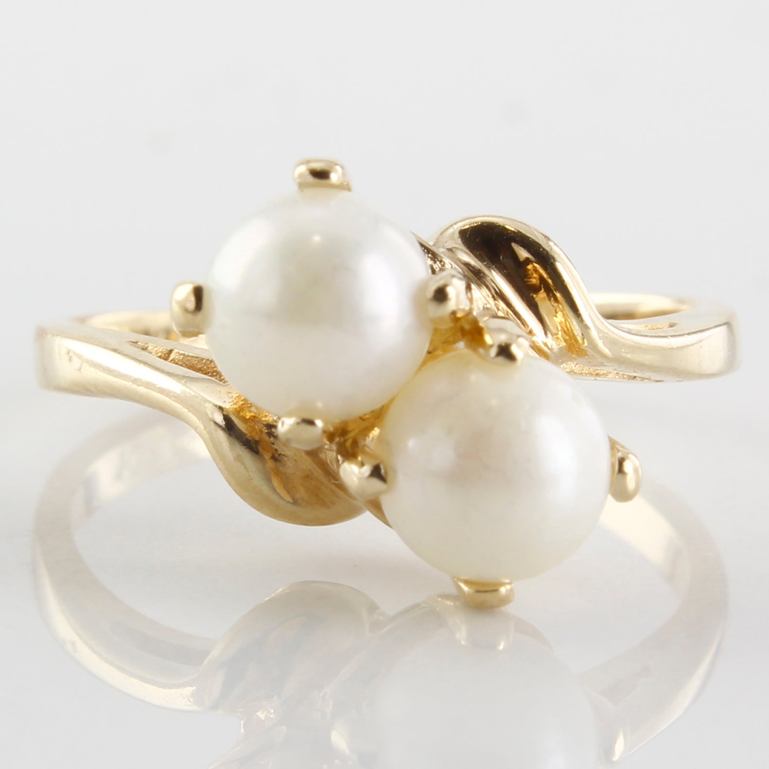 Double Pearl Bypass Ring | 2.60ctw | SZ 6 |