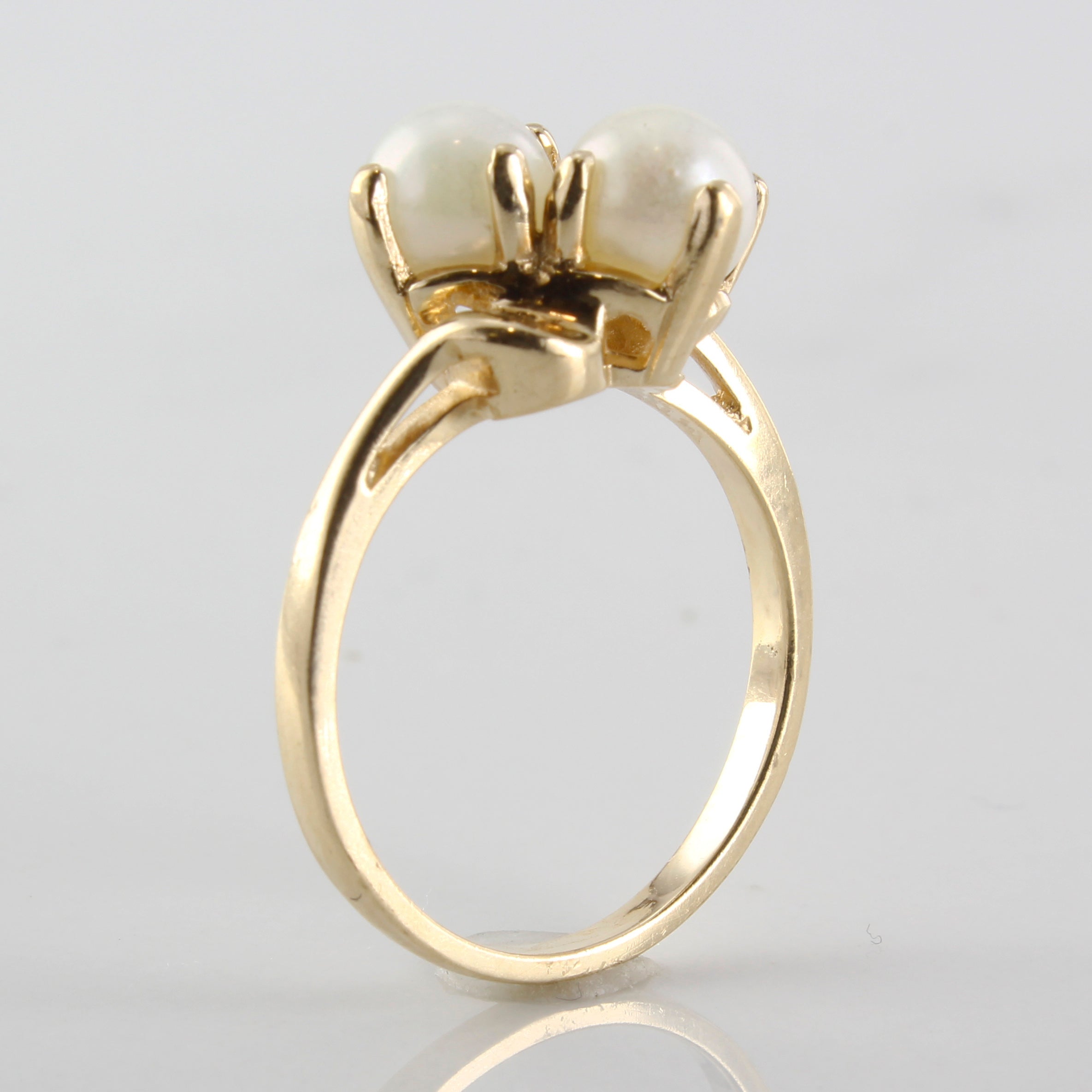 Double Pearl Bypass Ring | 2.60ctw | SZ 6 |