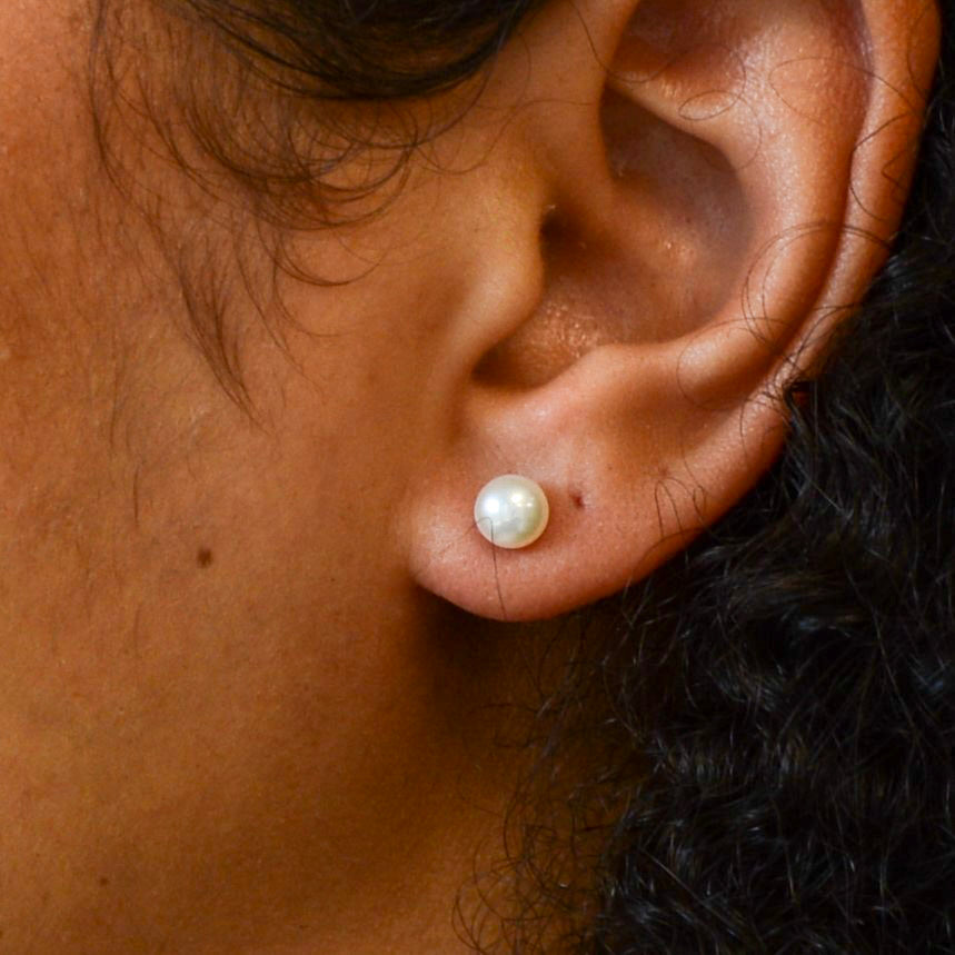 '100 Ways' Classic Pearl Stud Earrings |