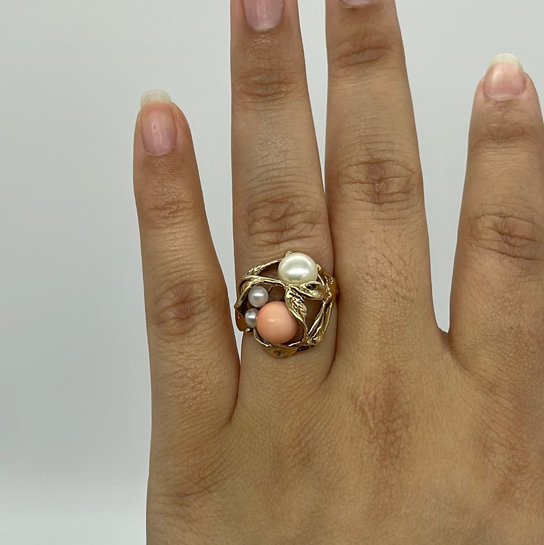 Coral & Pearl Cocktail Ring | SZ 9.25 |