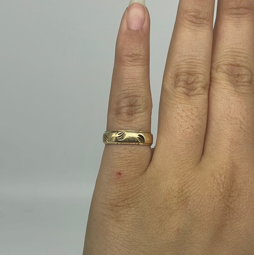 Yellow Gold Patterned Ring | SZ 7.25 |