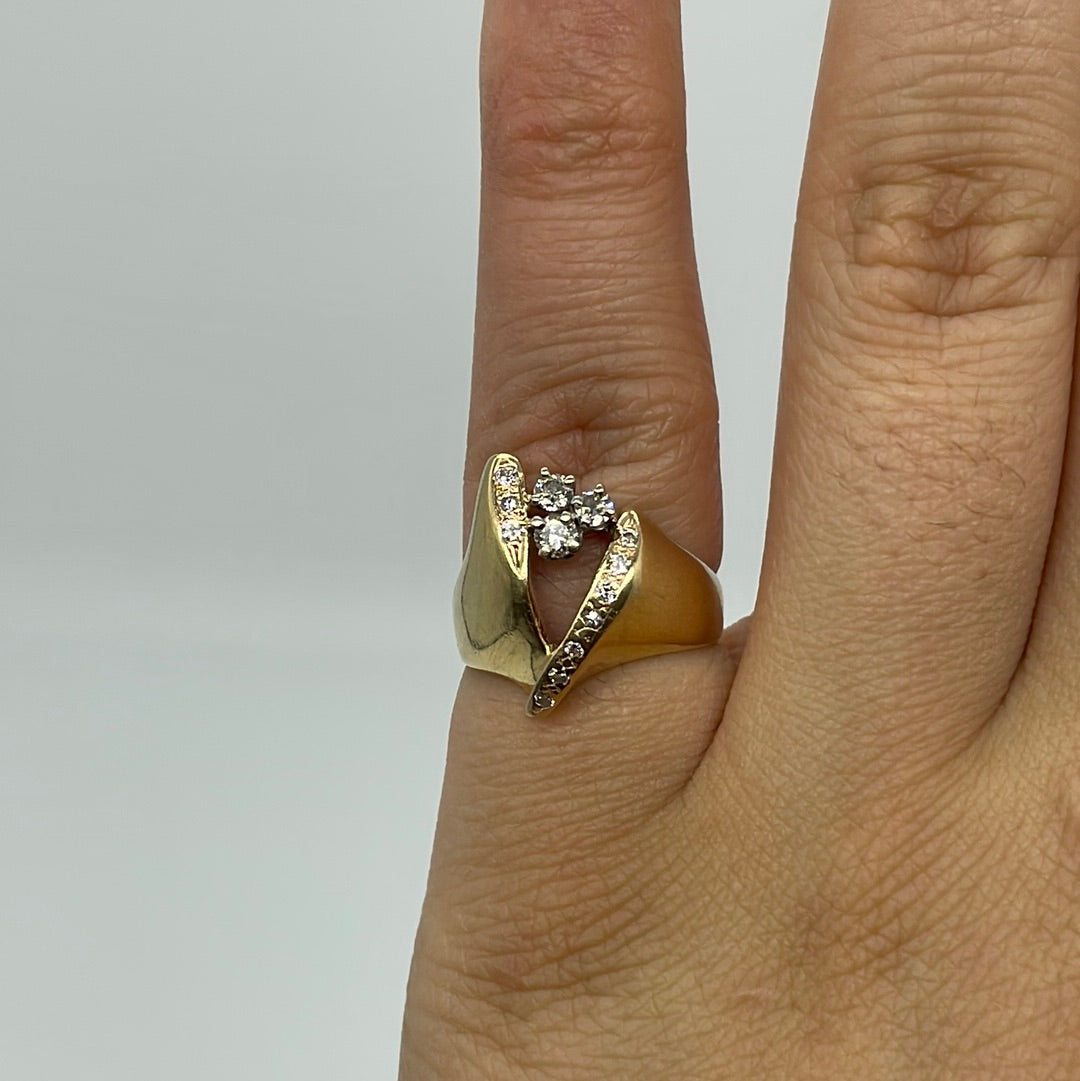Unique Vintage Diamond Cocktail Ring | 0.25 ctw, SZ 5.5 |