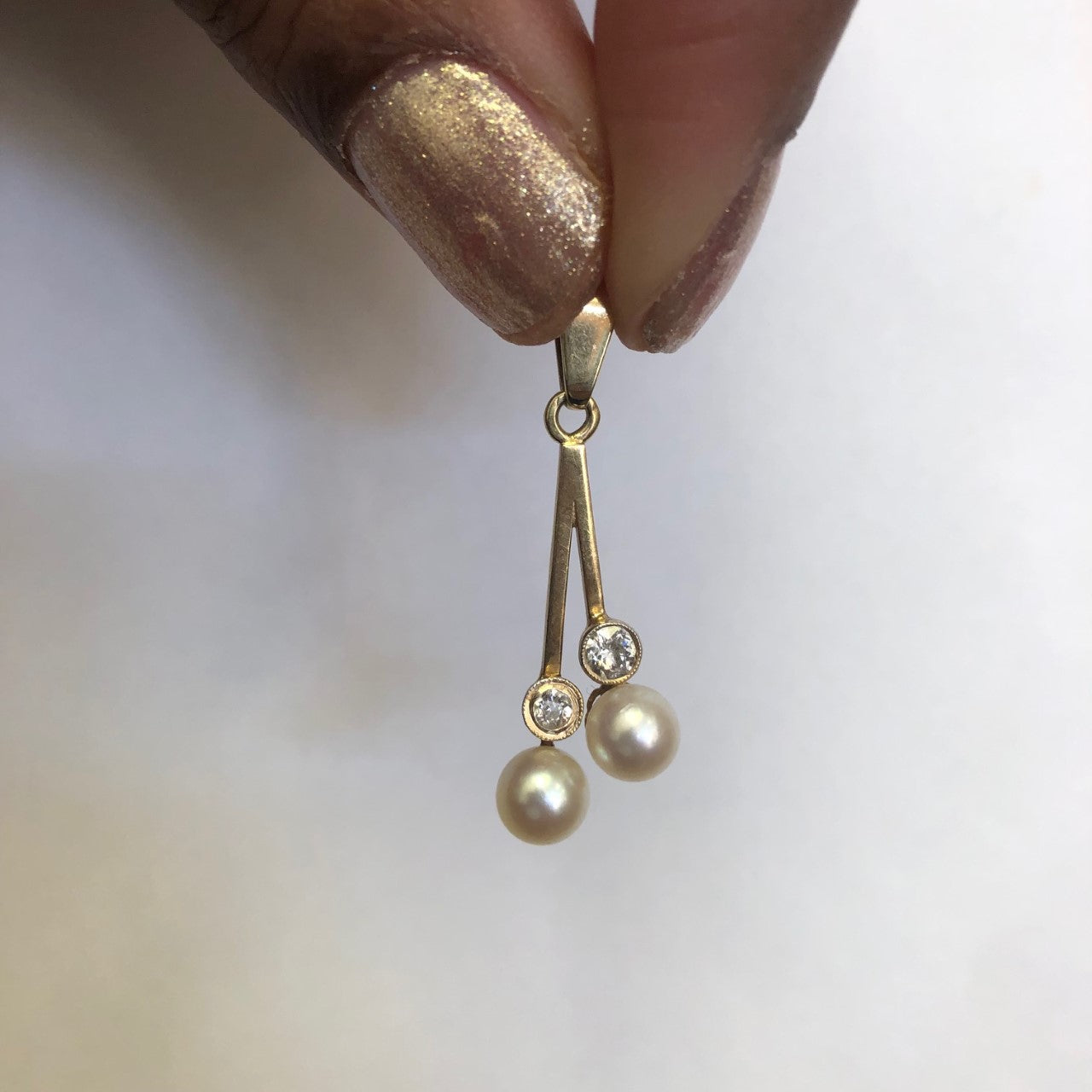 Pendentif goutte en perle et diamant | 3,20 ct, 0,16 ct | 