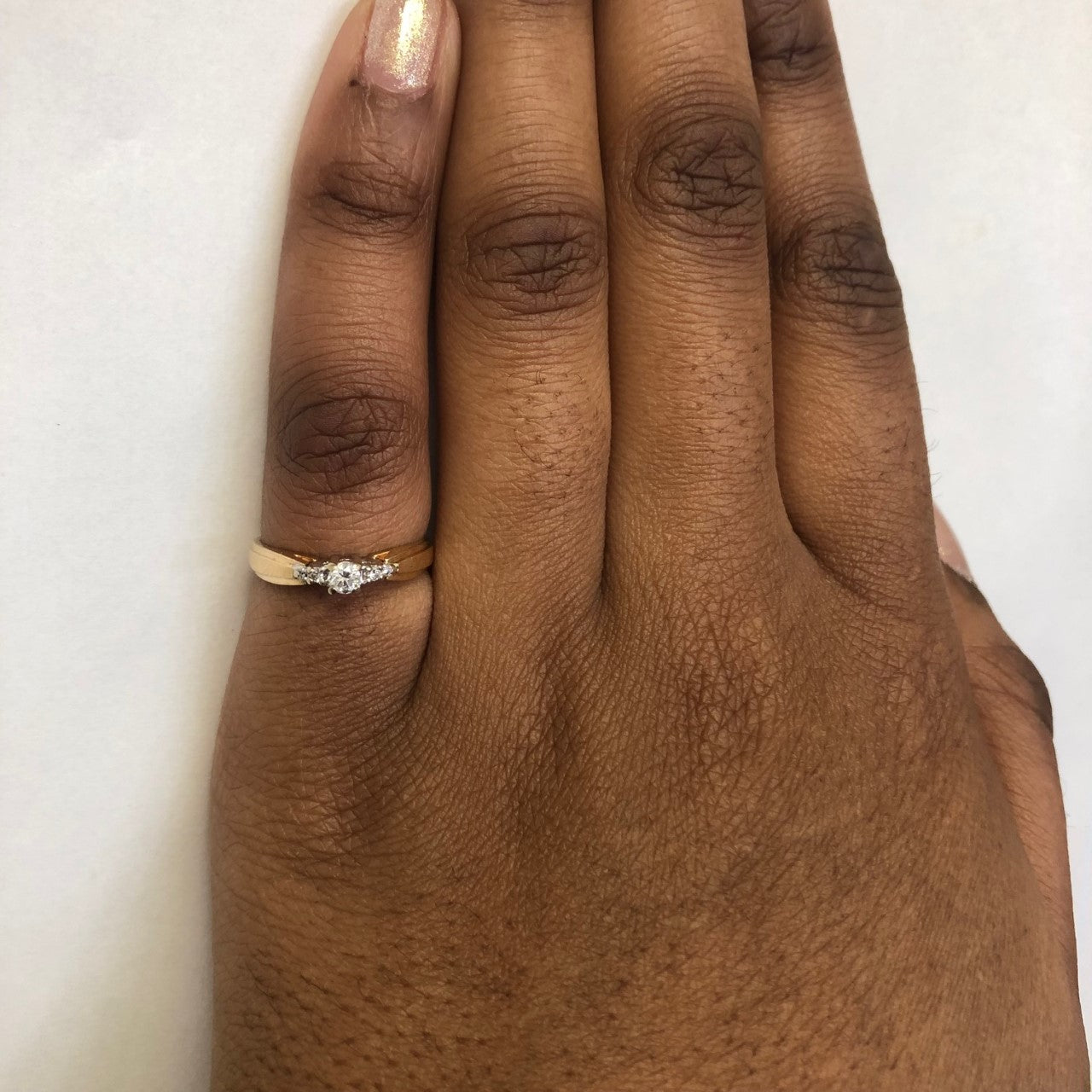 Tapered Diamond Ring | 0.14ctw | SZ 6 |